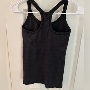 Lululemon Ebb to Street tank sz 2